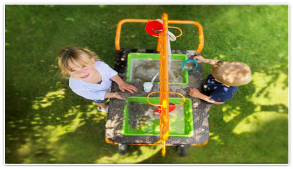 Мобильный стол для песка и воды «Игра с песком»