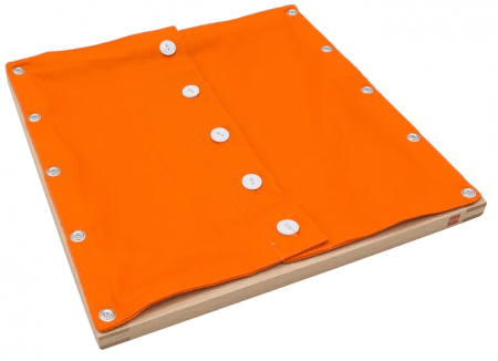 Рамка с маленькими пуговицами